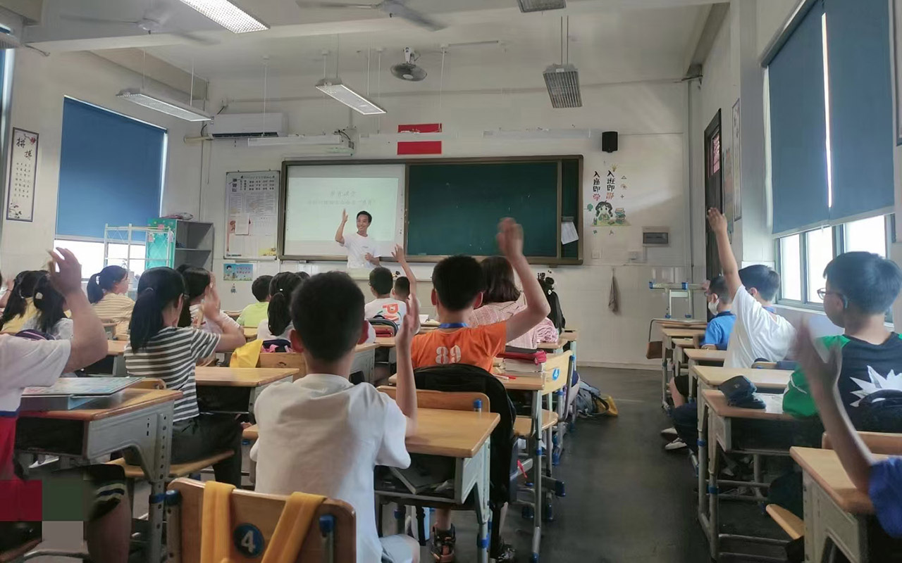 驻马店冯家小学