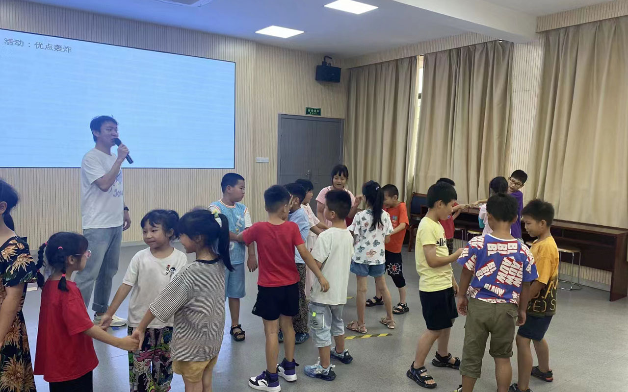驻马店龙观乡中心学校